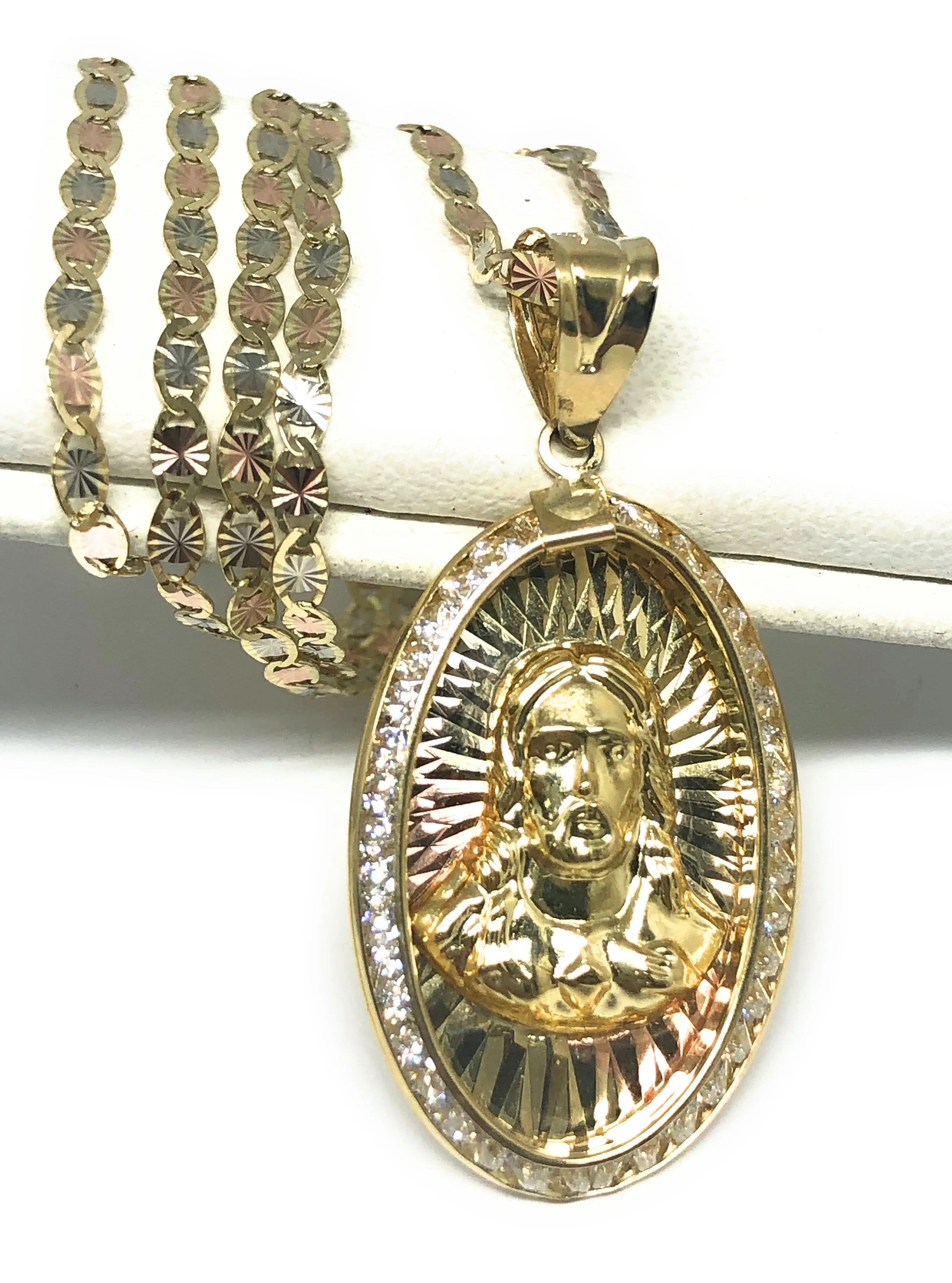 10k Solid Gold Yellow Gold Jesus Sagrado Corazon CZ Pendant Necklace Valentina Chain