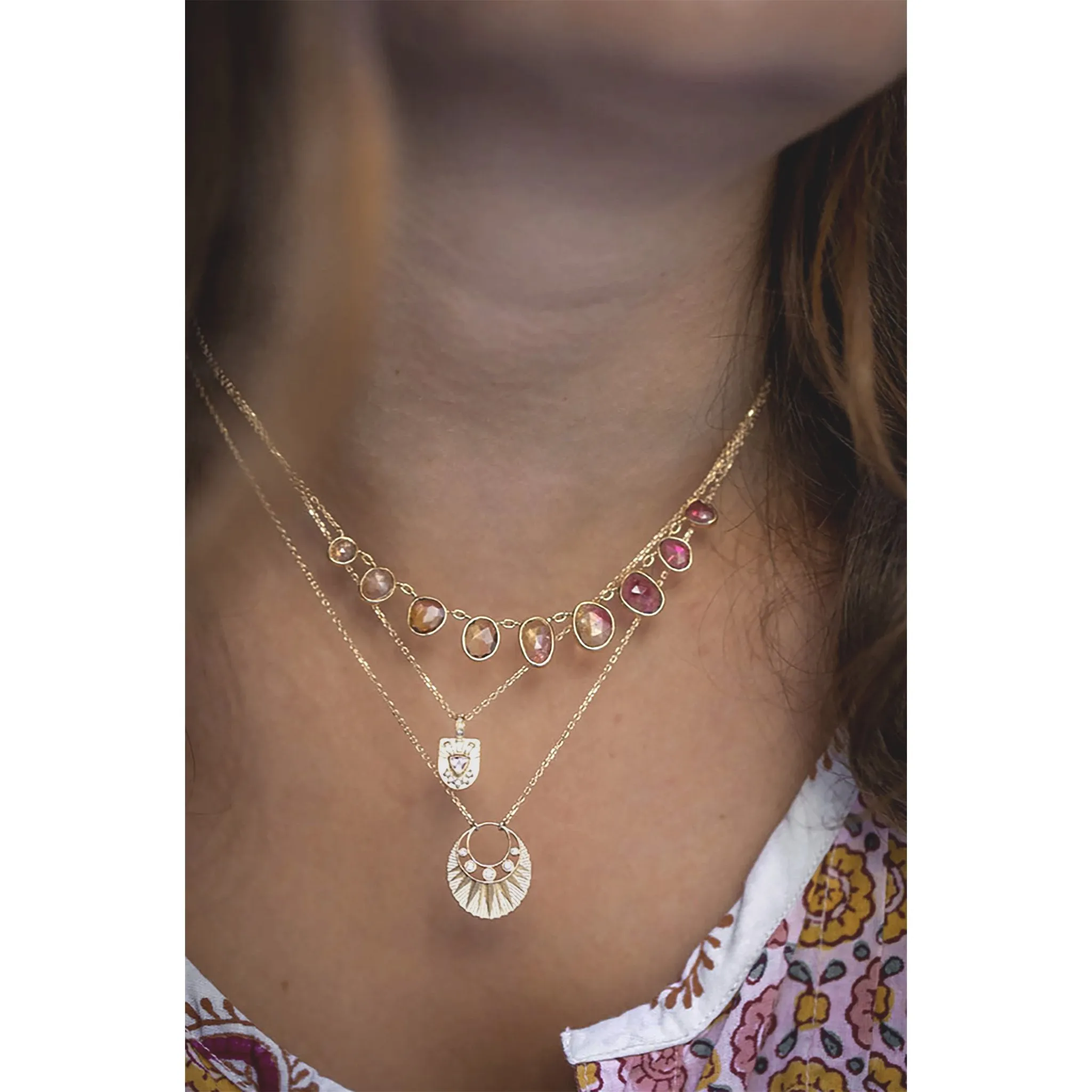 14K Gold Sun Plate Necklace with Graduated Diamonds