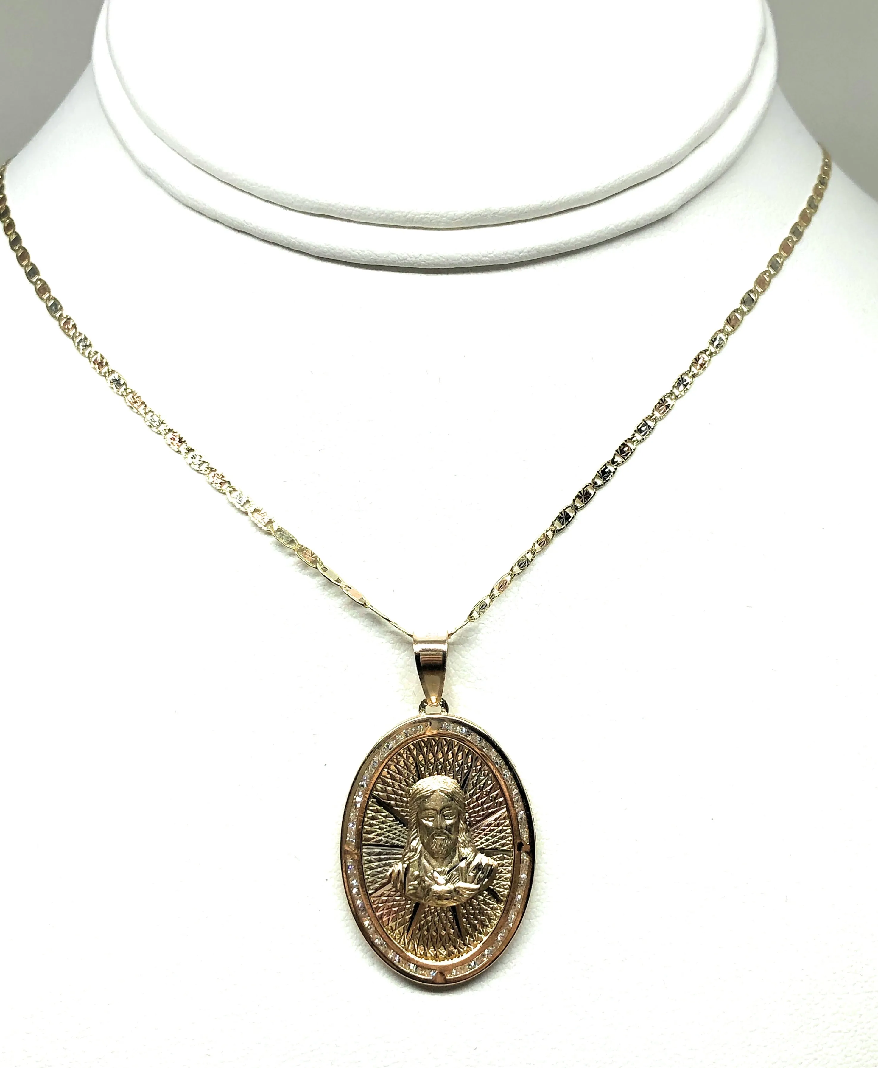 14k Solid Gold Tri-Color Jesus Sagrado Corazon Oval Pendant Necklace Valentina Chain