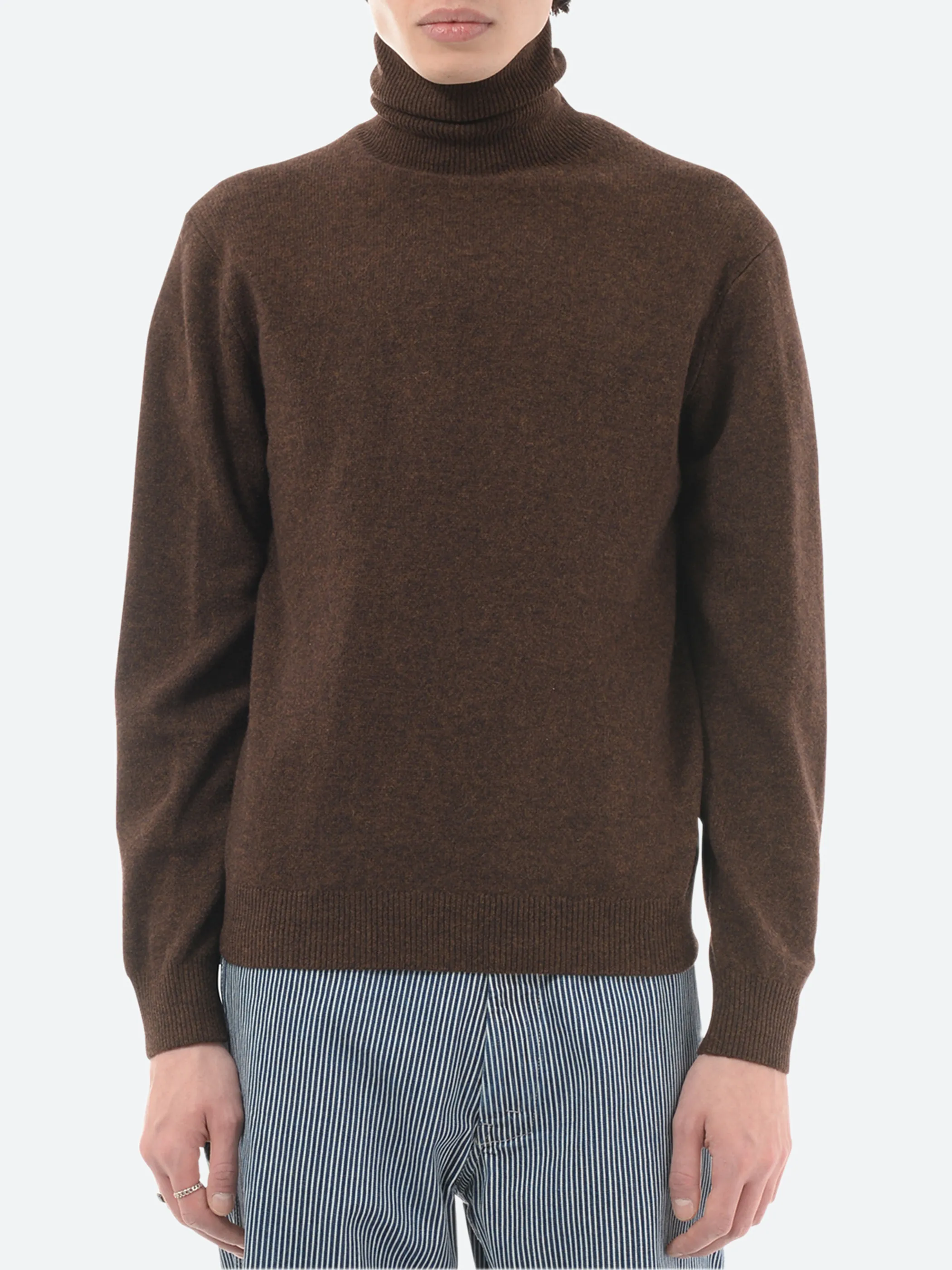 9g Wool Turtleneck