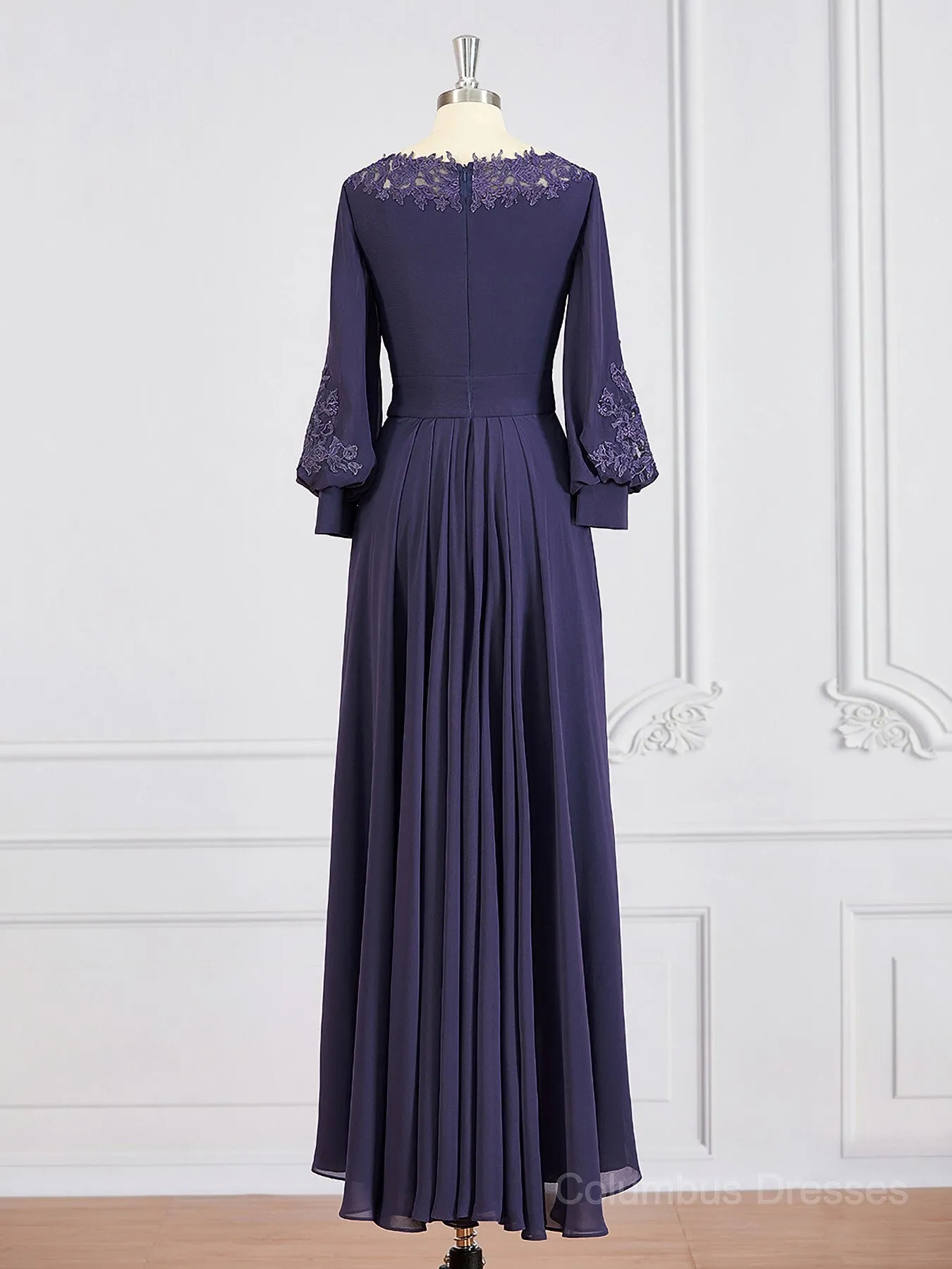 A-Line/Princess Bateau Asymmetrical Chiffon Mother of the Bride Dresses