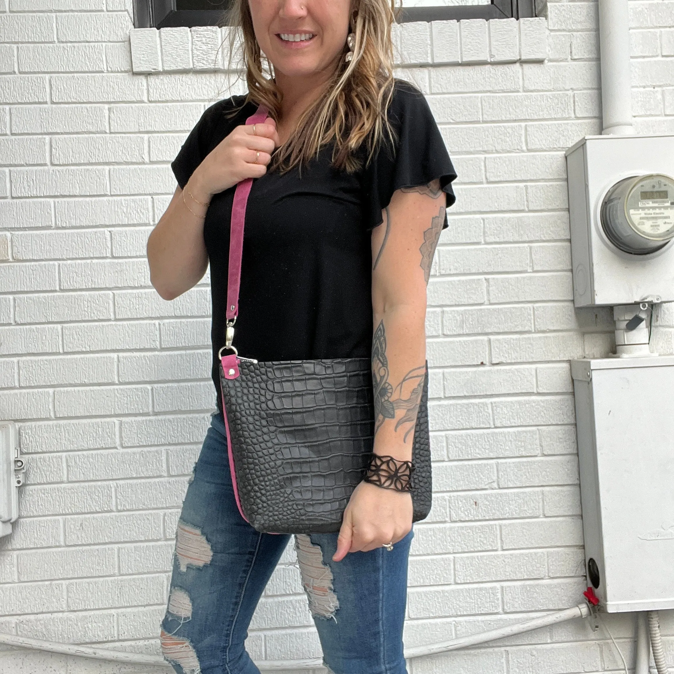 Just Go Zippered Crossbody Bag - Black Croc + Pink