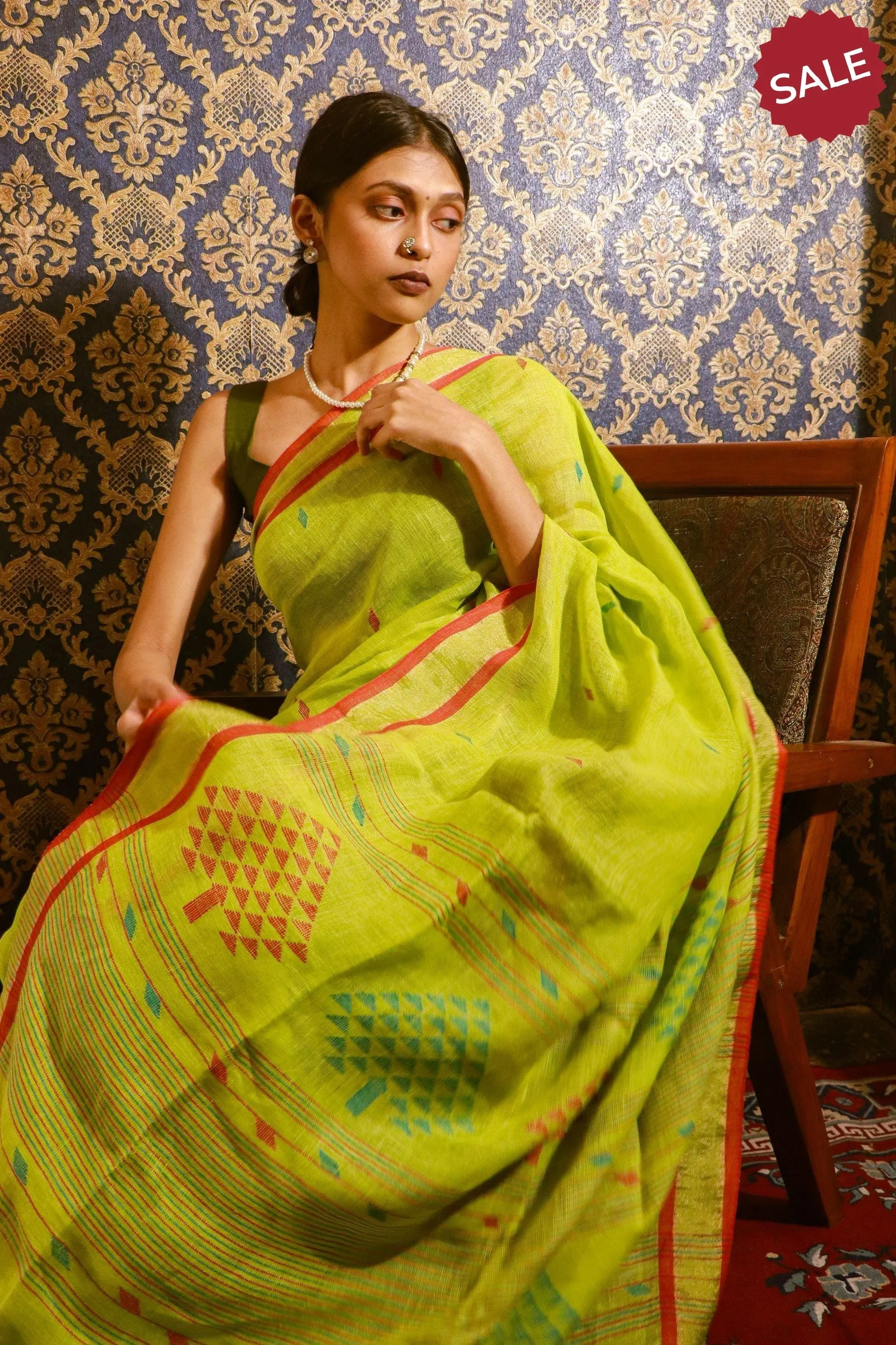 Kaisori Ekaya Harita Linen Jamdani saree