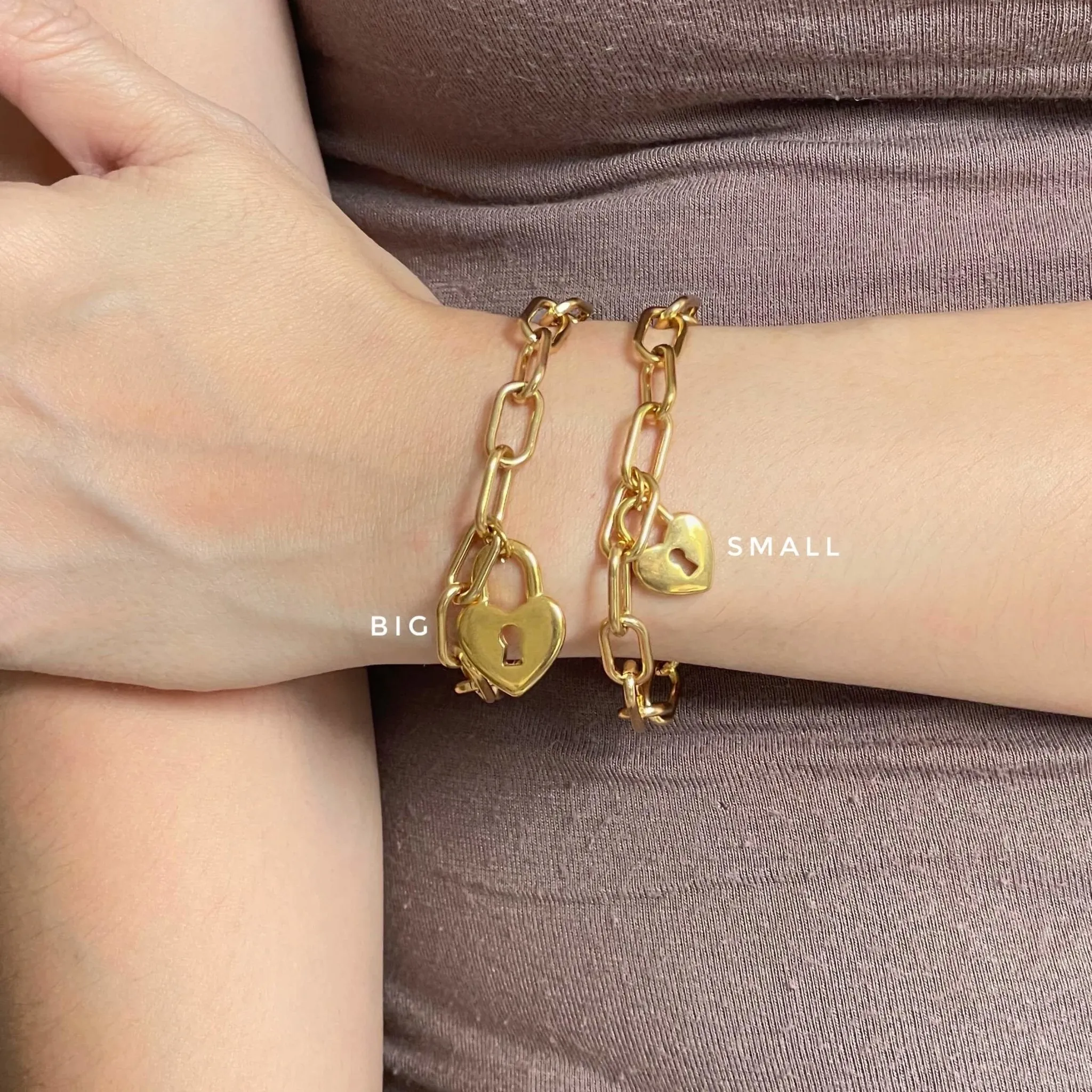 Love Oval Link Bracelet Gold