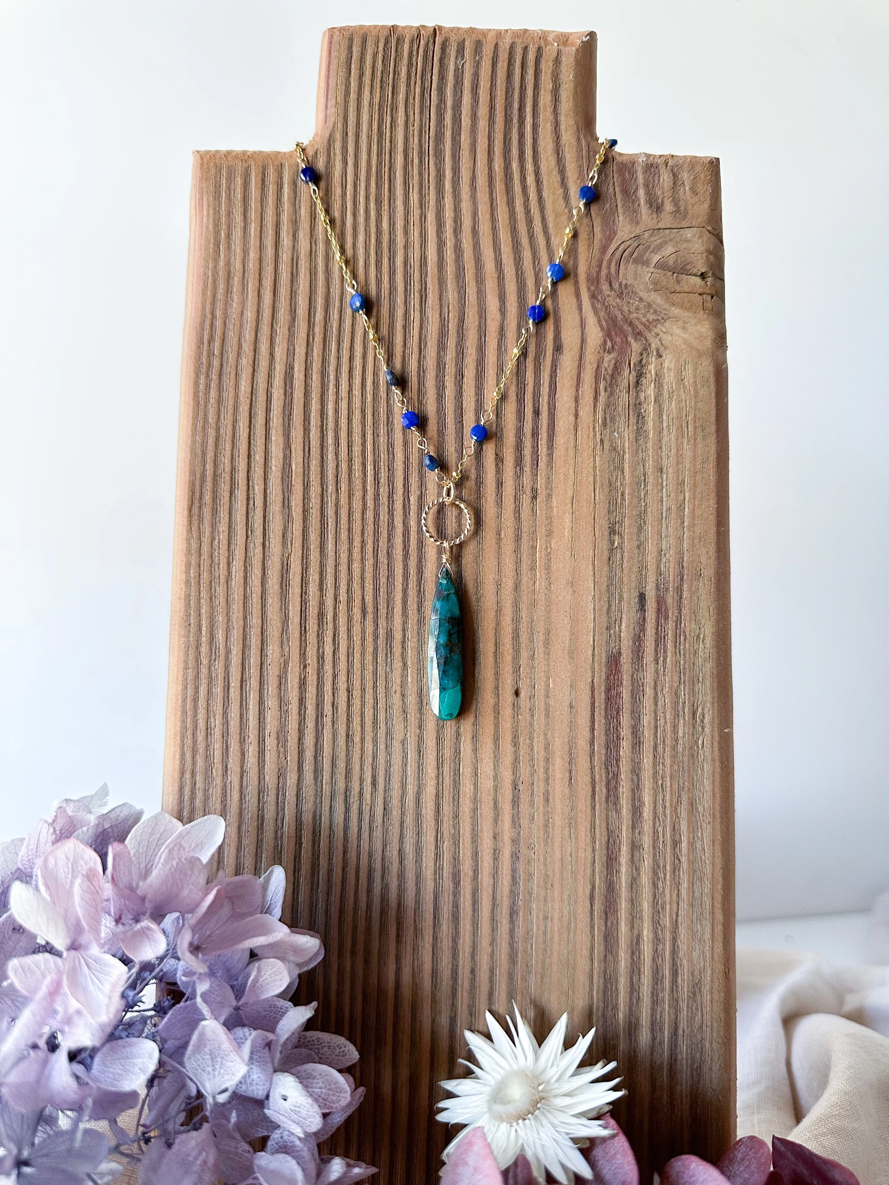 N2319 - gf forged twist link with chrysocolla and lapis necklace