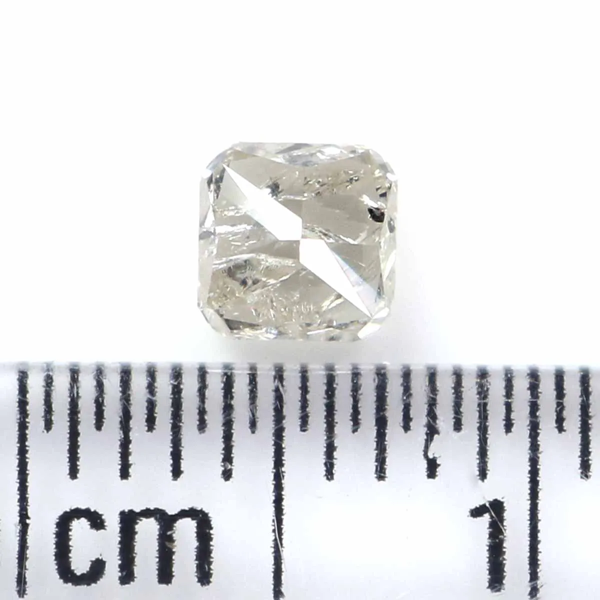 Natural Loose Cushion Yellow Grey Color Diamond 0.36 CT 3.90 MM Cushion Shape Rose Cut Diamond KR1811