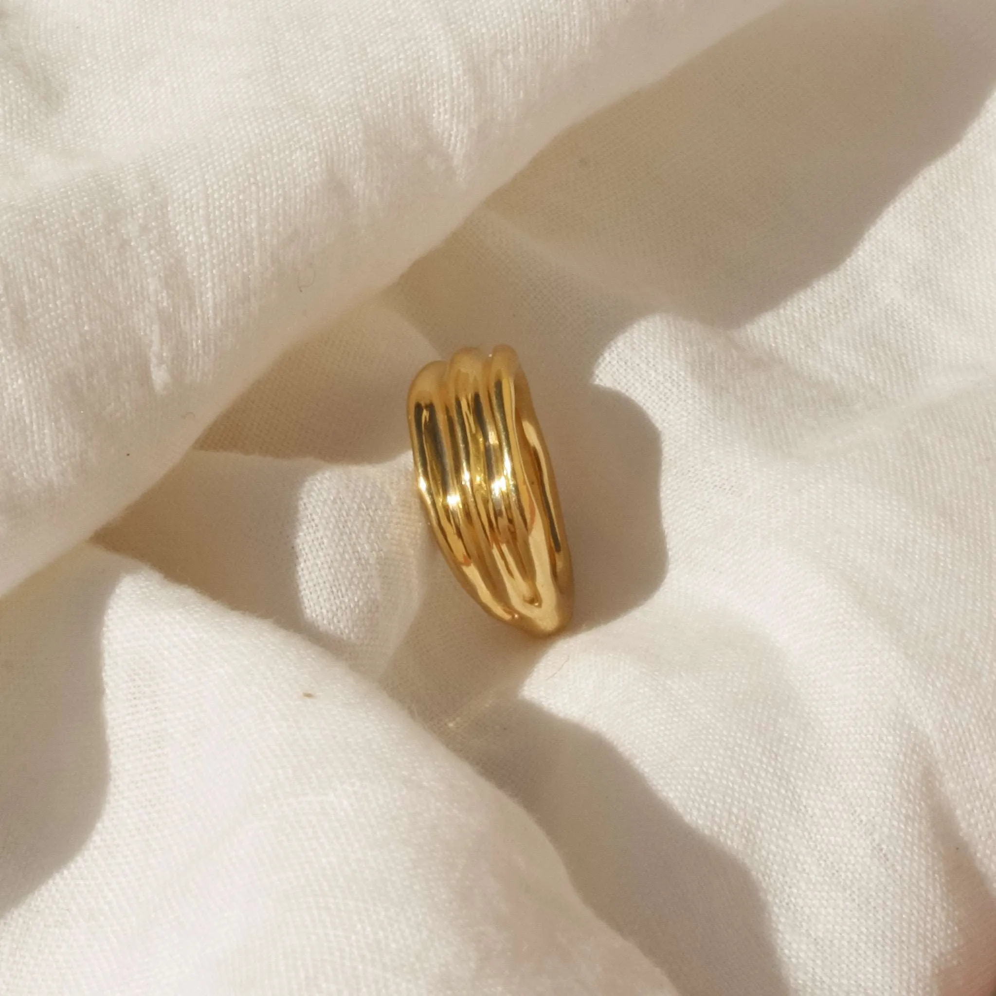 Ocean floor // 14k gold