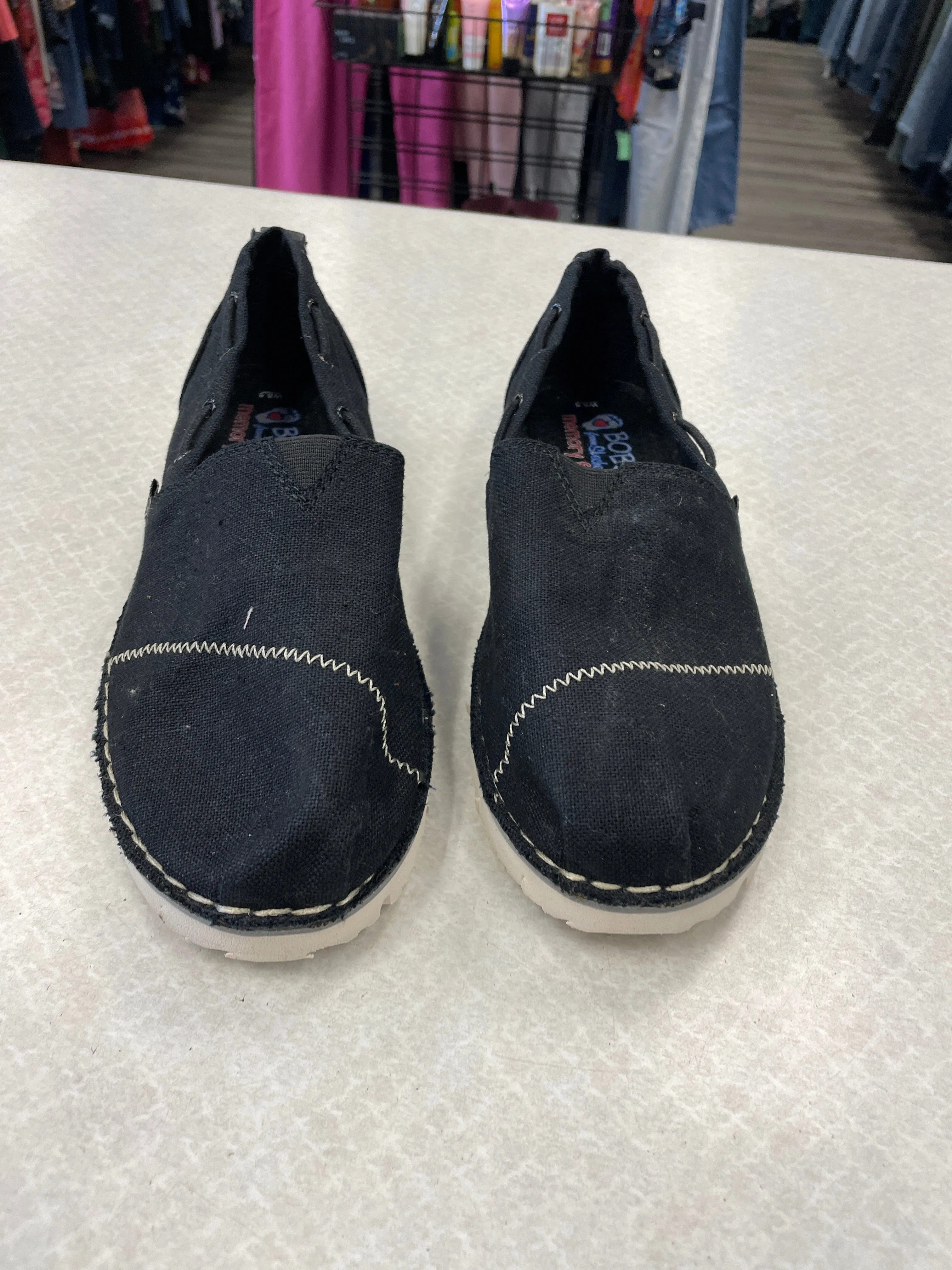 Shoes Flats By Bobs In Black, Size: 8.5