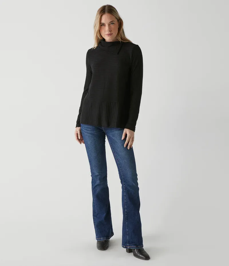 Sigourney Turtleneck