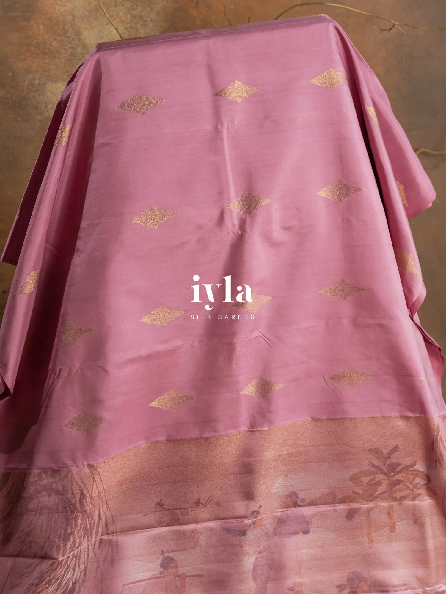 The Japanese Lifestyle Kanjeevaram Silk Saree