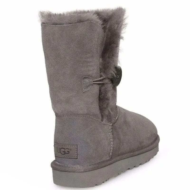 UGG Bailey Button 2