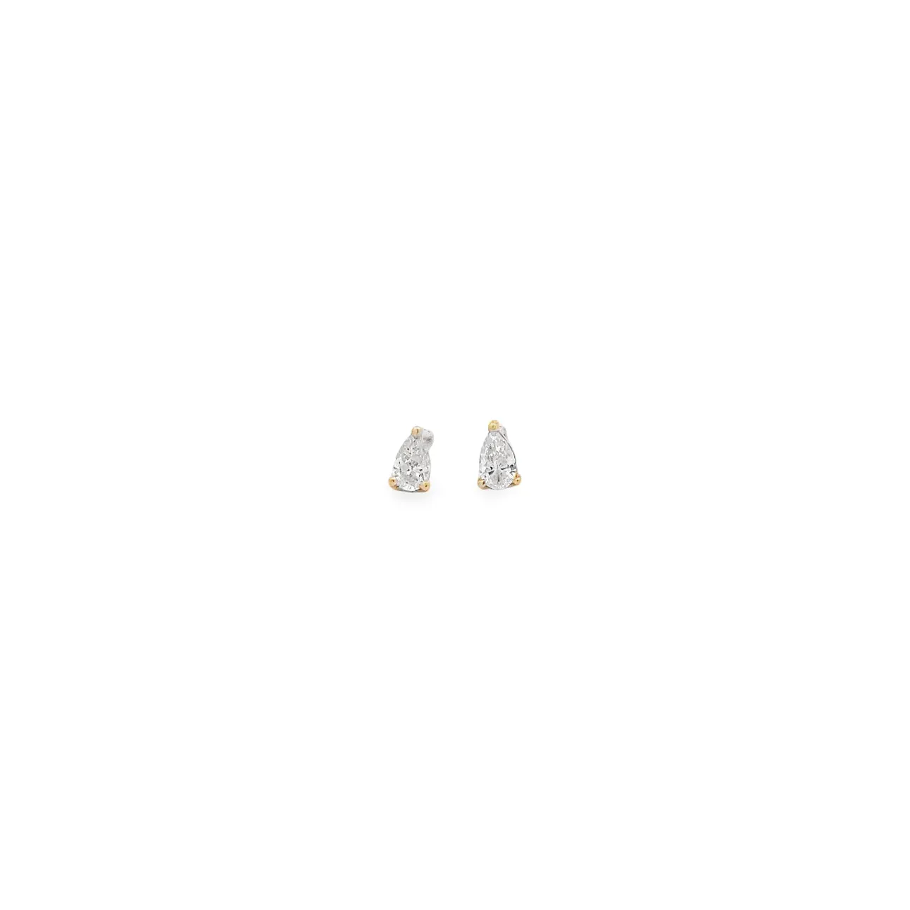 WD1292 14kt Gold Pear Shaped Diamond Stud Earrings